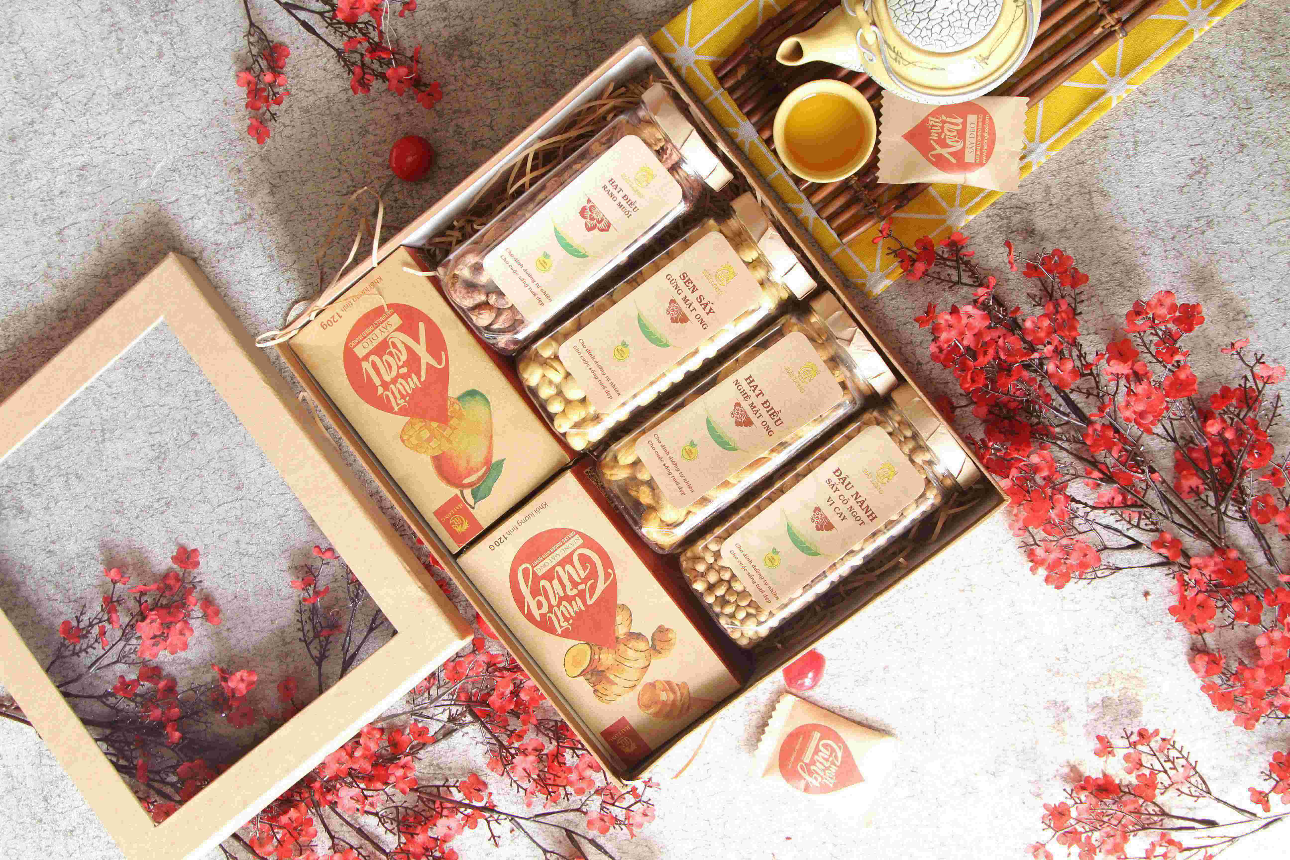 hop-qua-tet-thuc-pham-cao-cap-hl11